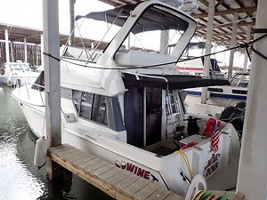 Highly Maintained and Upgraded Carver 370 Voyager for Sale