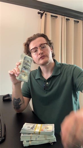 Wouldn't it be great if garage door companies just told you the total price upfront instead of insisting on a salesperson visiting your house? So, we listened and changed the whole business model to set the standard of fully-installed prices upfront. The prices are True & Verified directly from our pricebook! Besser Garage Doors Garage Door Sizer takes about a minute (or longer if you type slowly 🙂). You'll get a fixed price estimate for your new garage door that you can print and share. Becaus