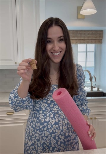 Need an easy activity for spring break? Try this! ☀️ DIY POOL NOODLE SPRINKLER ☀️ Let’s use what we have to make something NEW! 🎉 #activitiesforkids #entertainingtoddlers #diyplay #toddlermom #keepingkidsbusy