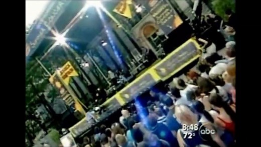 Jessica Simpson - Irresistible (Live @ GMA) 2003