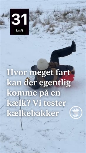 Sjællandske Nyheder on Instagram: "Hvor meget fart kan der egentlig komme på en kælk? Og hvor er den bedste kælkebakke på Sjælland? ❄️ Se, hvordan det gik, da journalist Ida Touborg havde fartmåler på ned ad bakkerne – og læs vores store guide ’15 fede kælkebakker på Sjælland’ via link i bio Har du et forslag til en bakke, vi bør teste? Skriv til os ⤵️ Video: Palle Demant #sjælland #nyheder #kælkebakke"