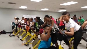 DARE you to try these spin class moves on your next outdoor ride. RELATED: Get outside and ride! - http://roa.rs/1TSgdG0 #spinclass #cycling #getit #spinning #winning [via fit.pl] | BikeRoar