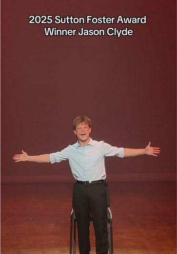 Still buzzin' from the 2025 Sutton Foster Awards last night! Check out this performance by Jason Clyde of “Michael in the Bathroom” from Be More Chill! #broadway #bemorechill #musicaltheater #suttonfosterawards #jimmyawards #highschooltheater #performingarts #winner @The Jimmy Awards