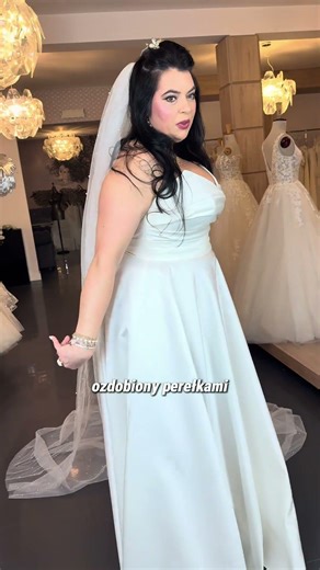 Plus size brides, you can easily try on a dress in our salon #weddingdress