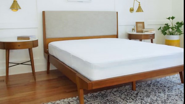 Linenspa Zippered Mattress Encasement – Full Size Waterproof Mattress Protector – Quiet Cover & Complete protection – Dorm Room Essentials, White