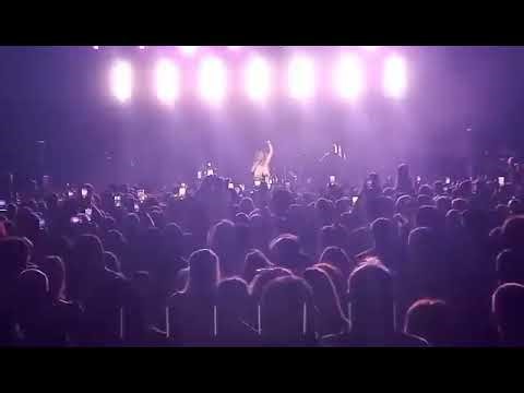 Συναυλία Ελένας Παπαρίζου στην Περαία