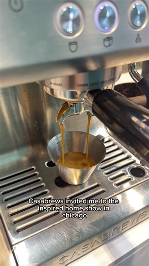 Huge thank you to @Casabrews Coffee Machine for having me at the inspired home show in Chicago. I loved getting to check out their new machines, pull some shots, and even pour a few lattes. The whole team was so welcoming and kind, which made the experience even more special.🤎 Feeling really grateful for the opportunity — and yes… I definitely drank way too much coffee 😅☕️ #casabrews #coffee #travelbarista #travel #chicago