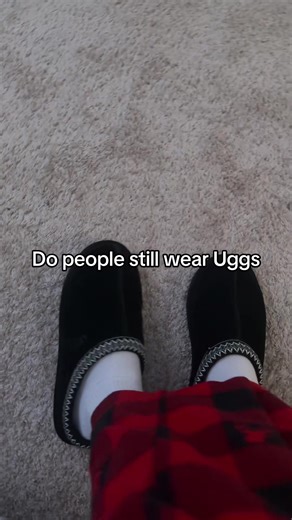 @ShareSneakers code icy #sharesneakers #fypシ #uggs #viral | ugg's shoes