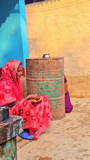 सासु बुहारी र छोरा 💔😪 #narshing_bali_bala6 #nabinking6 #gautampur_sunsari #sad @Narshing_bali_bala @kumkum baba @❤️🤫निरज बाबु 🤫❤️ @Bhabishbhai5057 @कोशी ईट्टा उद्योग @maithili ishika @Shova Mehta 225