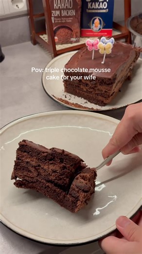 JJ Cooks | From My Kitchen to Yours | Soft chocolate cake + chocolate mousse + chocolate ganache = heaven 👏🏼 ⏱ Time Prep: ~30 min Bake: ~25 min Chill: 2–4 hrs Oven: 175°C ⸻ 🛒... | Instagram