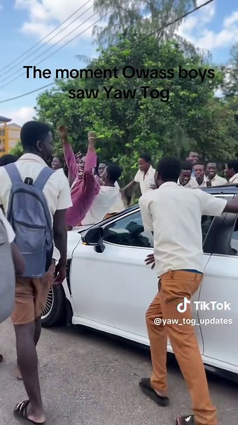 Yaw Tog Returns to His School to Inspire Students