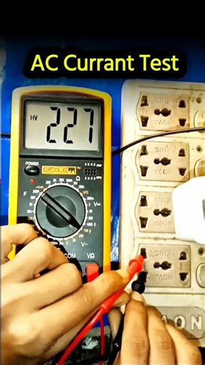 AC Current Test 🤣😁 #accurrent #electronics #milonfix