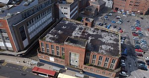 Live as demolition starts on Edwin Davis building in Hull city centre