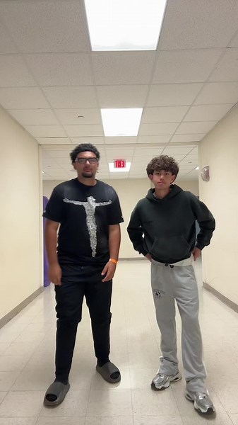 🤜🏼🤛🏼 @luv4josephy🤷🏼‍♂️ @6,9 slashing playmaker #creatorsearchinsights #sflboyz #friends #dance #trending #blowthisup #viral #2man #xyzbca #makemefamous