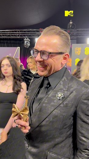Simon Pegg reveals the quotes he hears the most from the Cornetto Trilogy (Shaun of the Dead, Hot Fuzz and The World’s End) and teases a new movie with Nick Frost! We are sooo back guys! 😭😍 Comment your favourite quote from the iconic trilogy 👀 #BAFTAFilmAwards #BAFTAs #EEBAFTAs #simonpegg #cornettotrilogy #shaunofthedead #hotfuzz #theworldsend #nickfrost #edgarwright #filmtok #mtvmovies | MTV UK