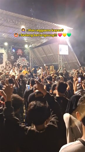 Catung Caricatur on Instagram: "Anniversary 23thn RSJ (Rosok Scooter Jahanam) & Java Reggae Soul, kediri, Jawa Timur!!! ❤️💛💚 #vespa #vespaindonesia #vespaoriginal #vespaclassic #vespaextreme #extremeculture #touringvespa #reggaeparty #exploreindonesia #komunitasvespa #rosokscooterjahanam #kedirihits #scooter #fyp #viral"