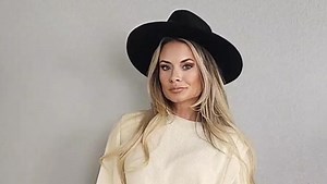 Watch Flannel is a must for fall on Amazon Live