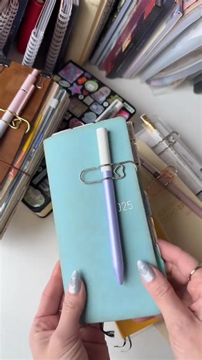 Cute and function pack of pen loops! ✨Great for Bible study, journaling, junk journaling, planning, or any kind of writing! #DeskOrganization #OfficeAesthetic #WorkFromHomeSetup #OfficeSupplies | Kilometeru