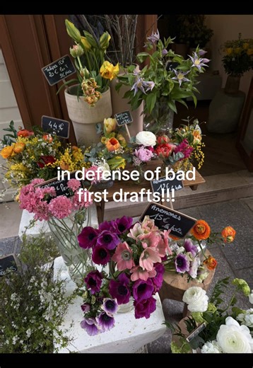 this is actually so fun to compare the difference between my first pass and my “final” draft #writingadvice #writer #memoir #writingtips #publishedauthor