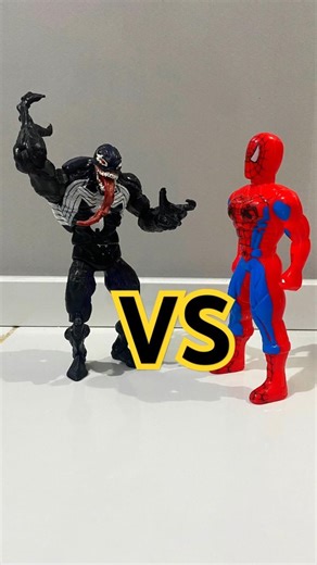 VENOM 🕷️ vs Spiderman 🕸️
