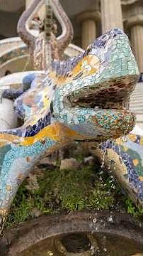 Walking through Guadi’s Parc Guell | Barcelona POV #travel #barcelona