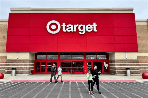 Target’s Trendy New $25 Accent Lamp Is So Fabulous, I Bought Two