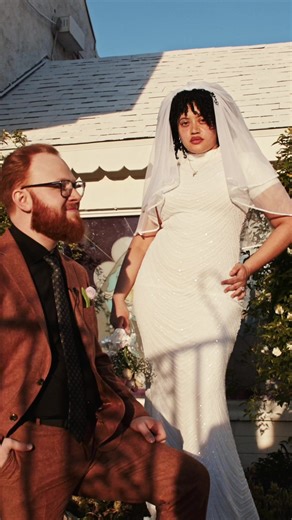 Effortless love and a little rebellion, wrapped in tradition 🤍