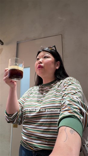 i needed to restock on my @Nespresso coffee pods and tried their NEW Yuzu Vanilla coffee in store! It's bright with a light body and I think it would taste so lovely mixed with some tonic water 💖 @Nespresso USA #minivlog #diml #nespresso