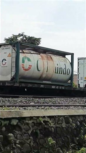 Kereta api barang