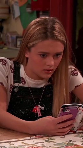 Dating Dilemmas with Nicky, Ricky, Dicky, and Dawn!