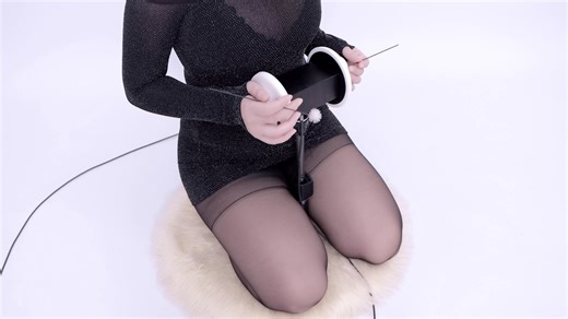 mi咪💋 asmr| 口腔音 舔耳 弹舌音 丝袜按摩 (透视）