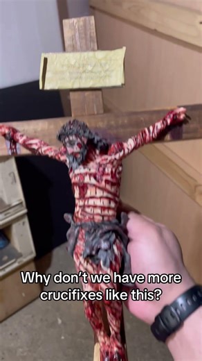 Why don’t we have more crucifixes like this? #crucifix #catholicart #christian