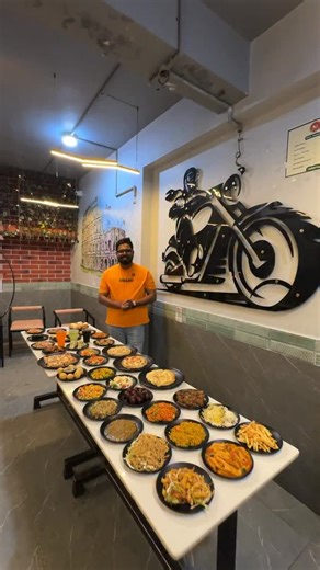 Chhatrapati Sambhajinagar Food Explorer on Instagram: "53+ dishes. Unlimited servings. Just ₹299. 🍕🔥 From pizzas and starters to comfort favourites and more it’s a full-spread experience made for true food lovers. One price. Endless plates. Pure satisfaction. Because great food tastes even better when there’s no limit. 📍 The D Pizza, Beside Reliance Mall, Garkheda, Chhatrapati Sambhajinagar #TheDPizza #UnlimitedAt299 #53PlusDishes #FoodieDeal #UnlimitedFeast PizzaLovers ValueForMoney FoodReel