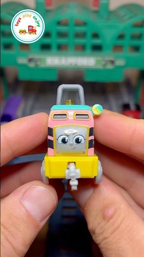 Thomas and Friends Sandy | Diecast Metal Toy Train Showcase