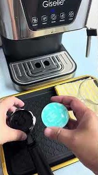 How to make Flat White with Giselle Coffee Machine by using Nescafe Dolce Gusto Capsule #coffee