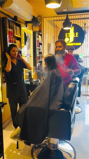 J Style Men’s Women’s Salon: Your Beauty Destination