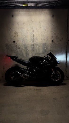 Exploring the Yamaha R6: The Ultimate Street Bike