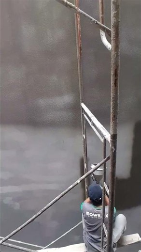 "How to Apply a Splash Texture to Walls and Ceilings with a Spray Gun"