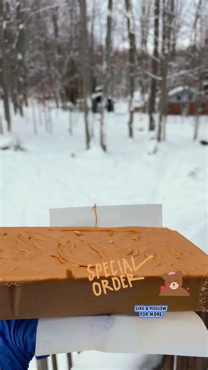 Sugar Maple Ridge on Instagram: "How many Bottles of Maple Syrup do you think it takes to make this !! 4 Pounds of Fresh Maple Fudge ?! 🍁All@Natural 100 💯 pure maple syrup 🇨🇦🍁Gluten free !!:) “I can’t believe this comes from a Maple Tree !” 🇨🇦❤️#madeincanada #simcoecountyshoplocal #maplesyrup #supportsmallbusiness #love #grandparents #friends#moms#dads#christmas"