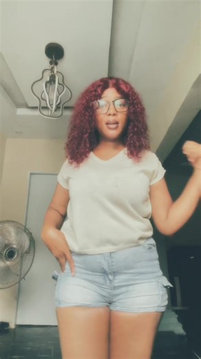 Victoria dim on TikTok