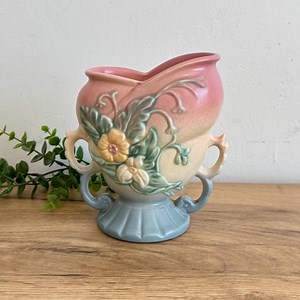 Hull Pottery Wildflower Vase | Vintage Floral Art Pottery | 6 3/8" Pink Pastel Handled Vase | Cottagecore Farmhouse Decor - Etsy