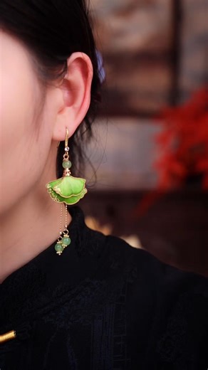 April-Inspired Ginkgo Earrings 🍃 Unique Chinese Ronghua Craft #jewelrymaking #jewelrycraft