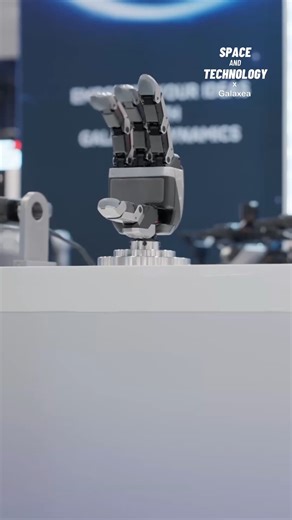 Galaxea Dynamics has unveiled Dexo, a four-fingered dexterous robotic hand | Space and Technology