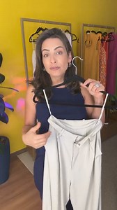 Curso on-line gravado 100 Fórmulas de looks para um VISUAL ELEGANTE Conteúdo da Curso (com as novas aulas) 🔽 100 videoaulas rápidas ( de 1 a 5 minutos) com looks prontos todos elaborados com peças do meu armário, módulos: ✅ Fórmulas de Looks inverno ( 10 aulas) ✅ Fórmulas para arrasar na Elegância ( 15 aulas) ✅ Fórmulas de looks trabalho ( 20 aulas) ✅ Formulas de looks com Jeans ( 15 aulas) ✅ Fórmulas com Tênis ( 10 aulas) ✅ Fórmulas de Looks Vestidos/Saias (30 aulas) ✅ Fórmulas de Looks com Co