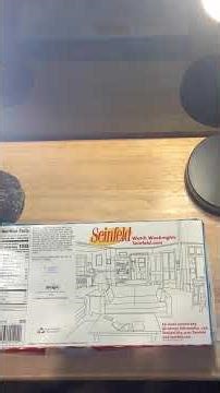Seinfeld on a Drake’s coffee cake box.#Seinfeld
