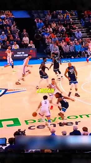 bro is starting to move like curry 🤯👀 #shorts