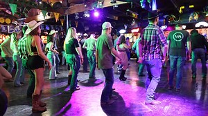 Whiskey Drinkin Weekend #linedance #coloradosprings #countrymusic #heroesandvillainsparty #weekendvibes #thingstodoincoloradosprings #copperheadroadbar #ladiesnight | Copperhead Road