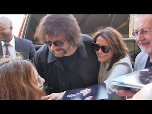 ELO Rocker Jeff Lynne Gets Help From GF Camelia Kath Signing Woman's Breast At LAX