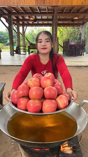 1.7M views · 16K reactions | The secret to the perfect crunch? You’ll find it in this recipe  | Savor Spices | Facebook