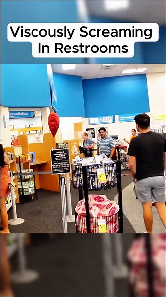 Funny Spider Bathroom Prank That Will Make You Laugh